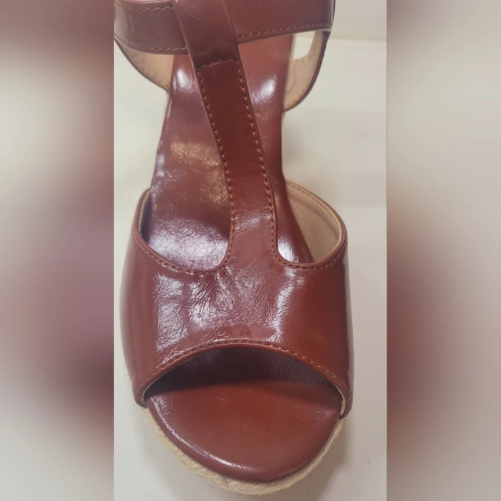 Brown T-Strap Espadrille Wedge Sandals Size 6 Summer Casual